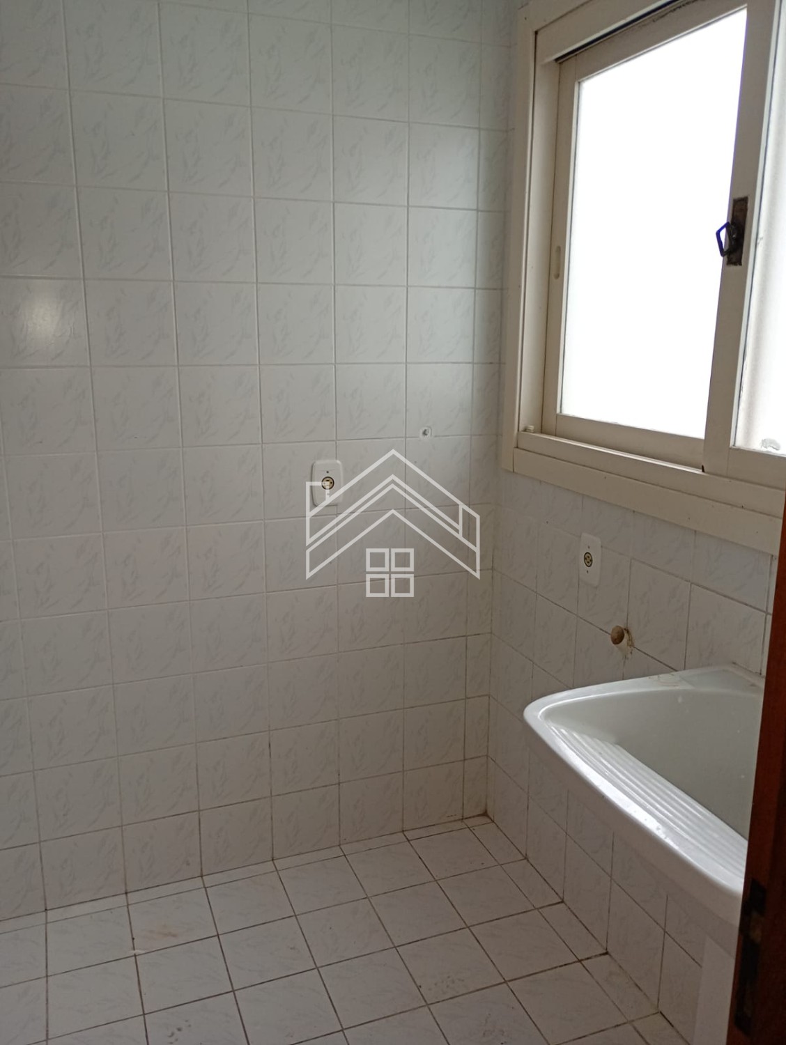 thumbnail--6a860aa412d98.webp