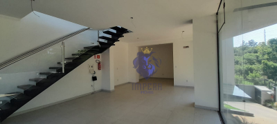 thumbnail-16438278052769-655d12070a6d1.wepb