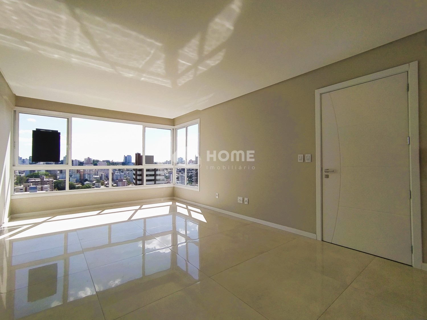 thumbnail-sala-4-652d86297a99d.wepb